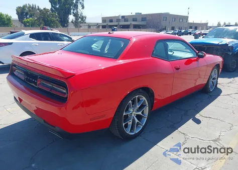 2022 Dodge Challenger Gt z USA, uszkodzony, nr VIN 2C3CDZJGXNH214616